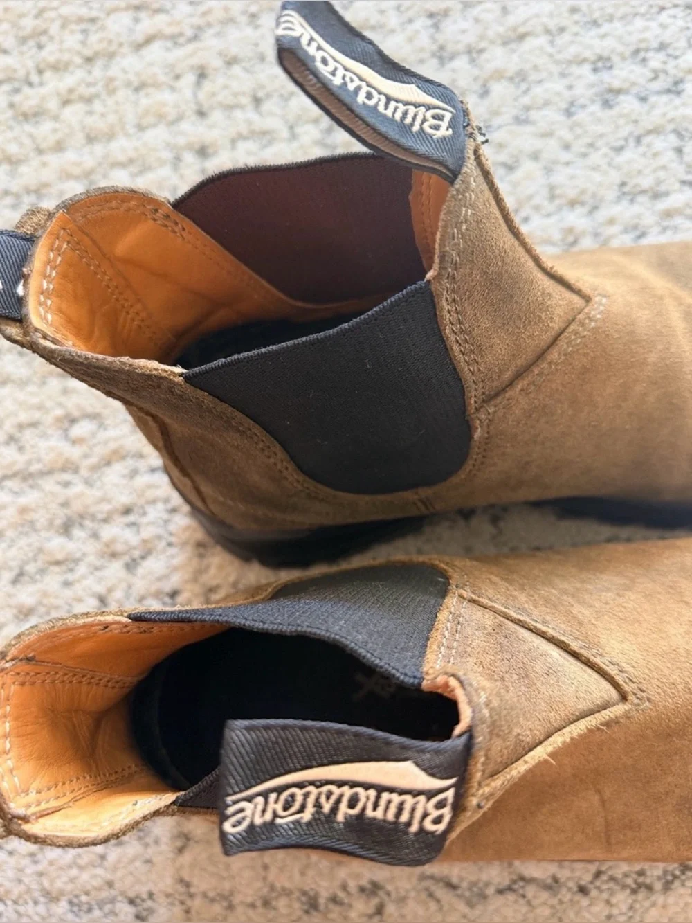 Blundstone Suede Boots Lugsole